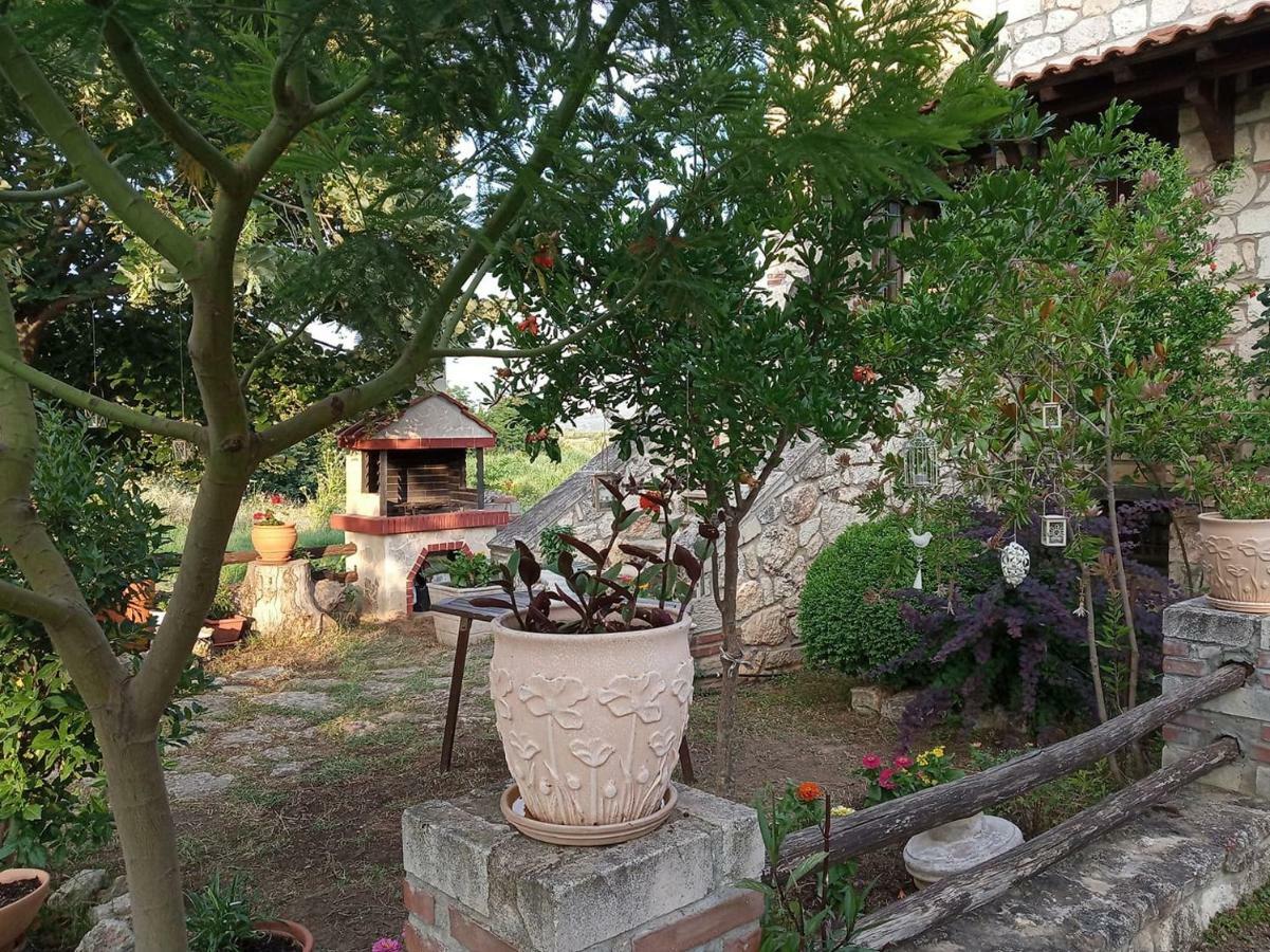 Vila Stone House Andromeda Psakoudia Exteriér fotografie